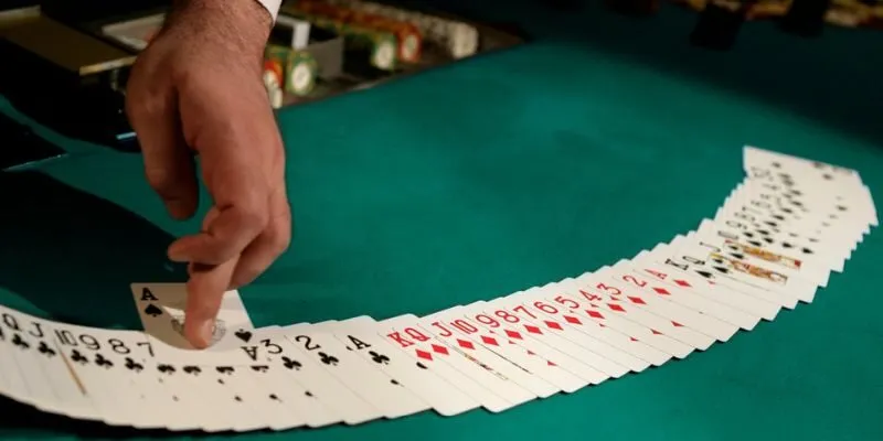 Hướng dẫn chơi Bài poker 8DAY siêu chi tiết